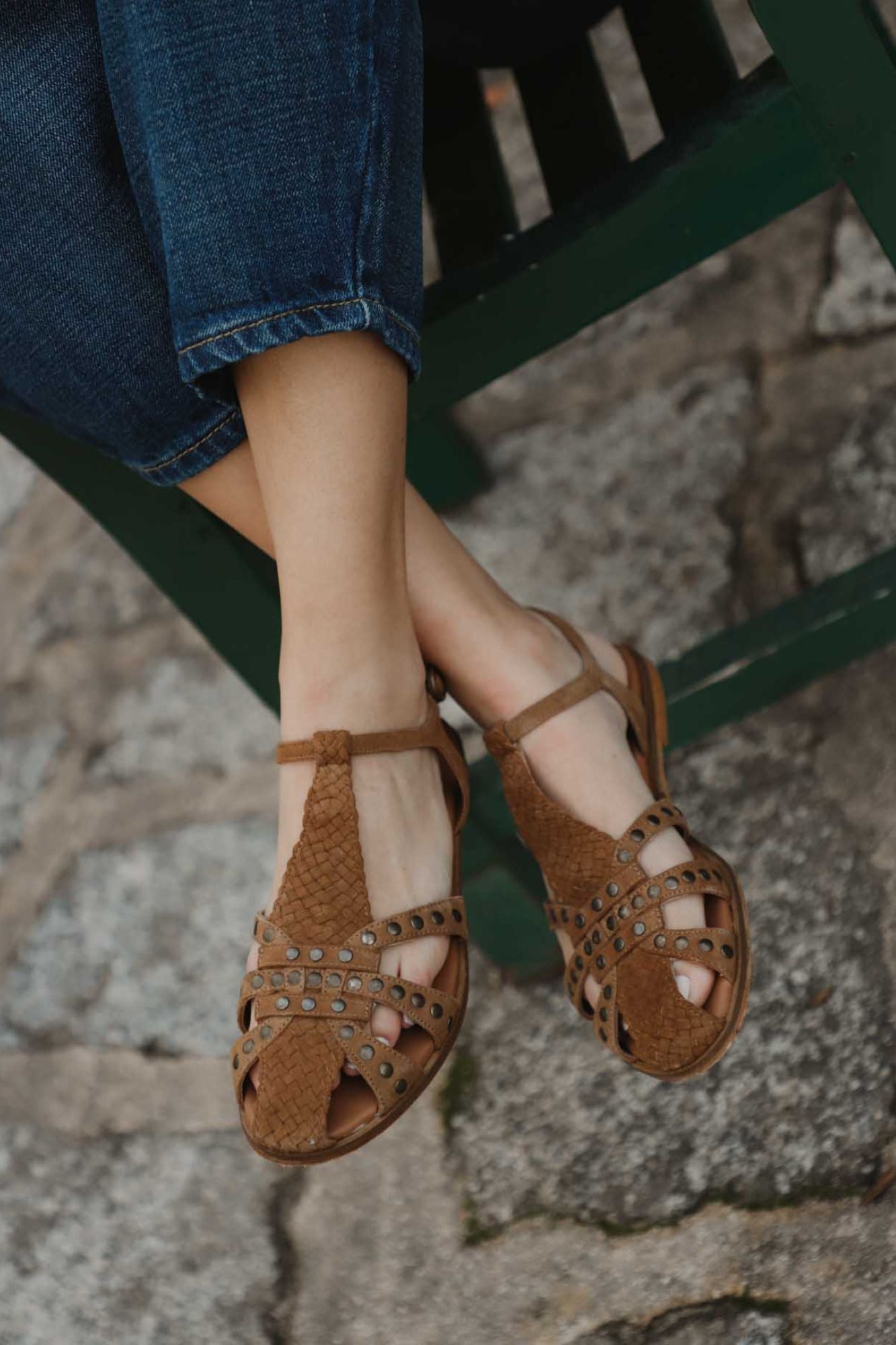 SANDALIA CANGREJERA JAIRA ANTE CARAMELO