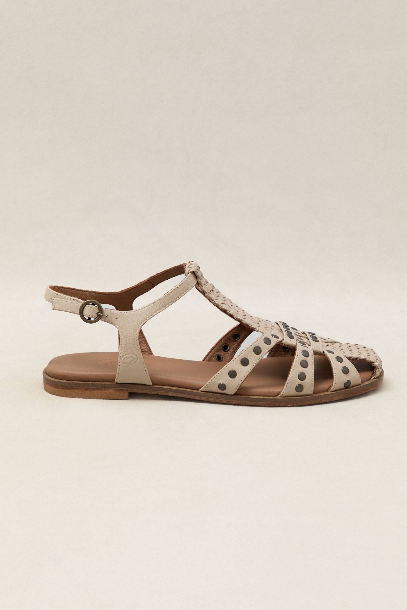 SANDALIA CANGREJERA JAIRA LATTE