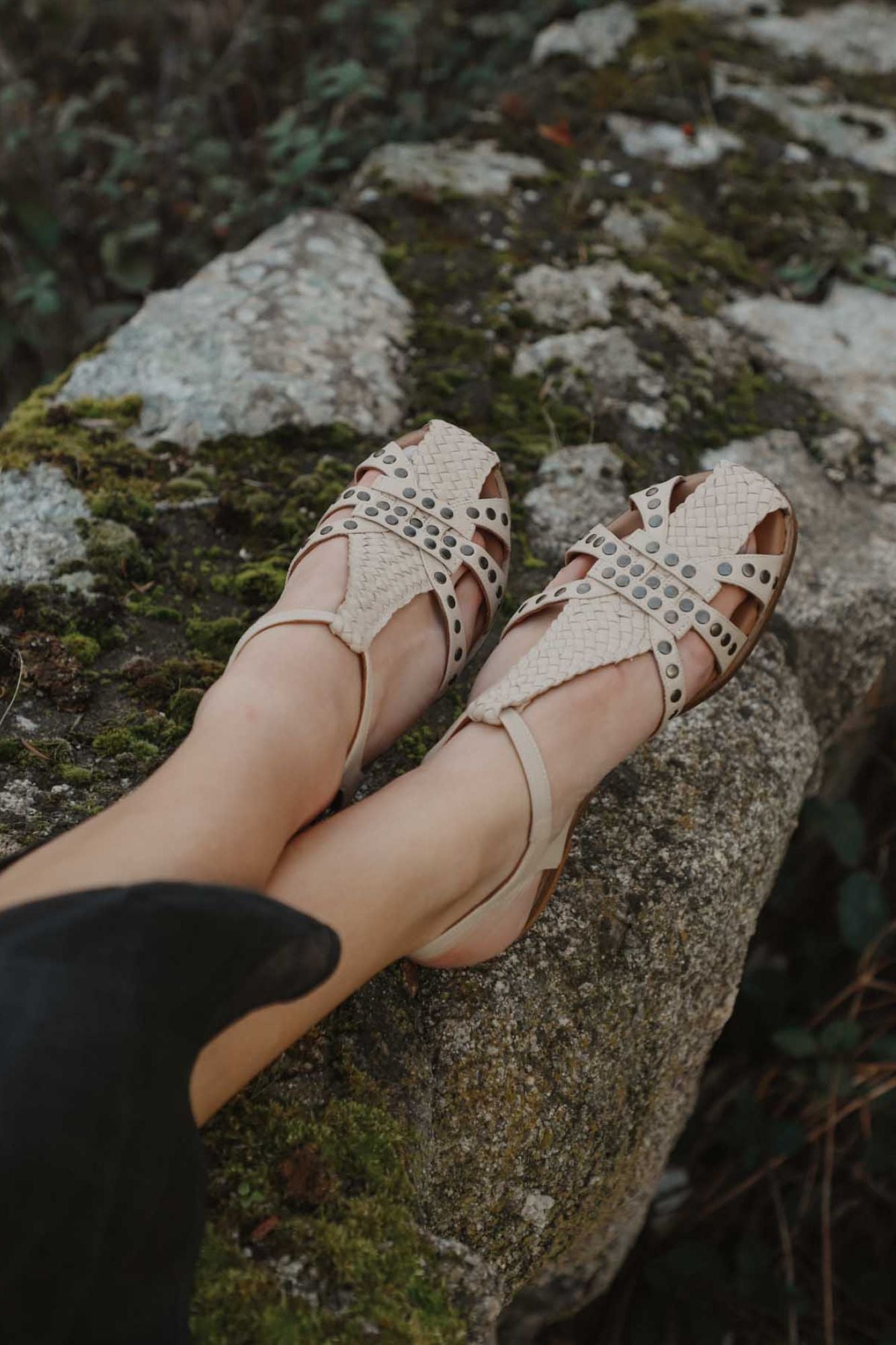 SANDALIA CANGREJERA JAIRA LATTE