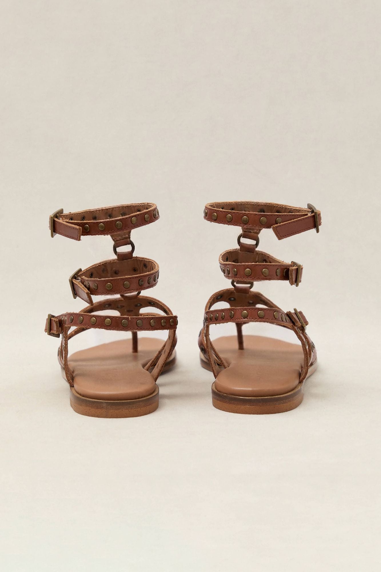 SANDALIA CIRA CARAMELO