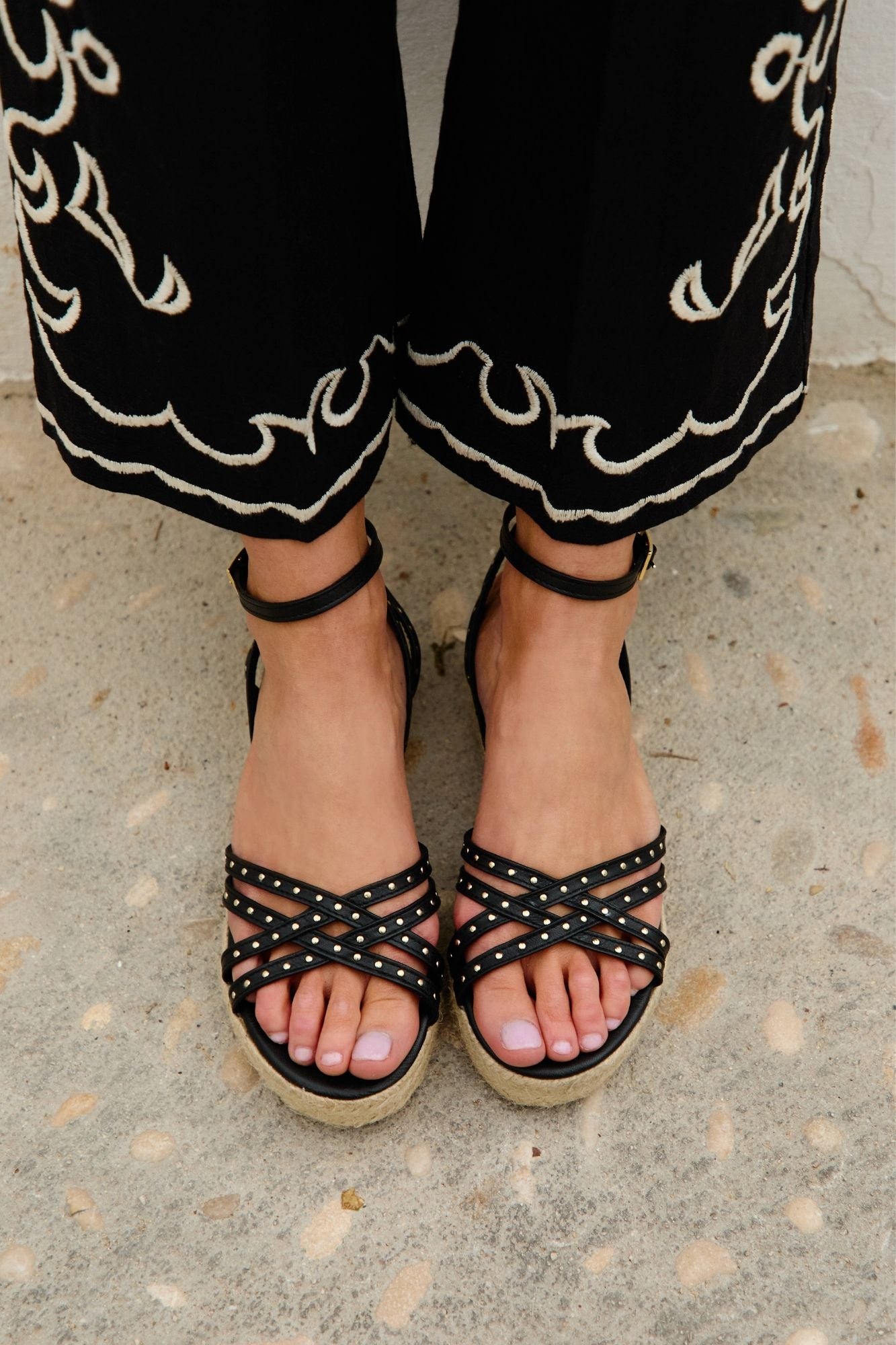 SANDALIA ESPARTO PALMA NEGRO