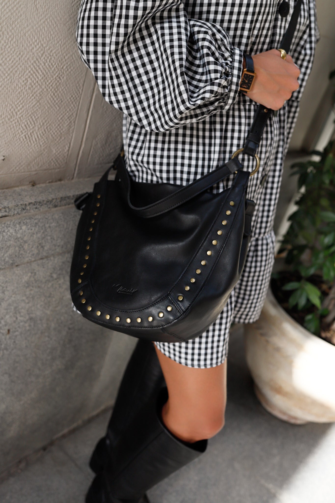 BOLSO HOBBO NEGRO