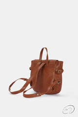 MOCHILA CUERO
