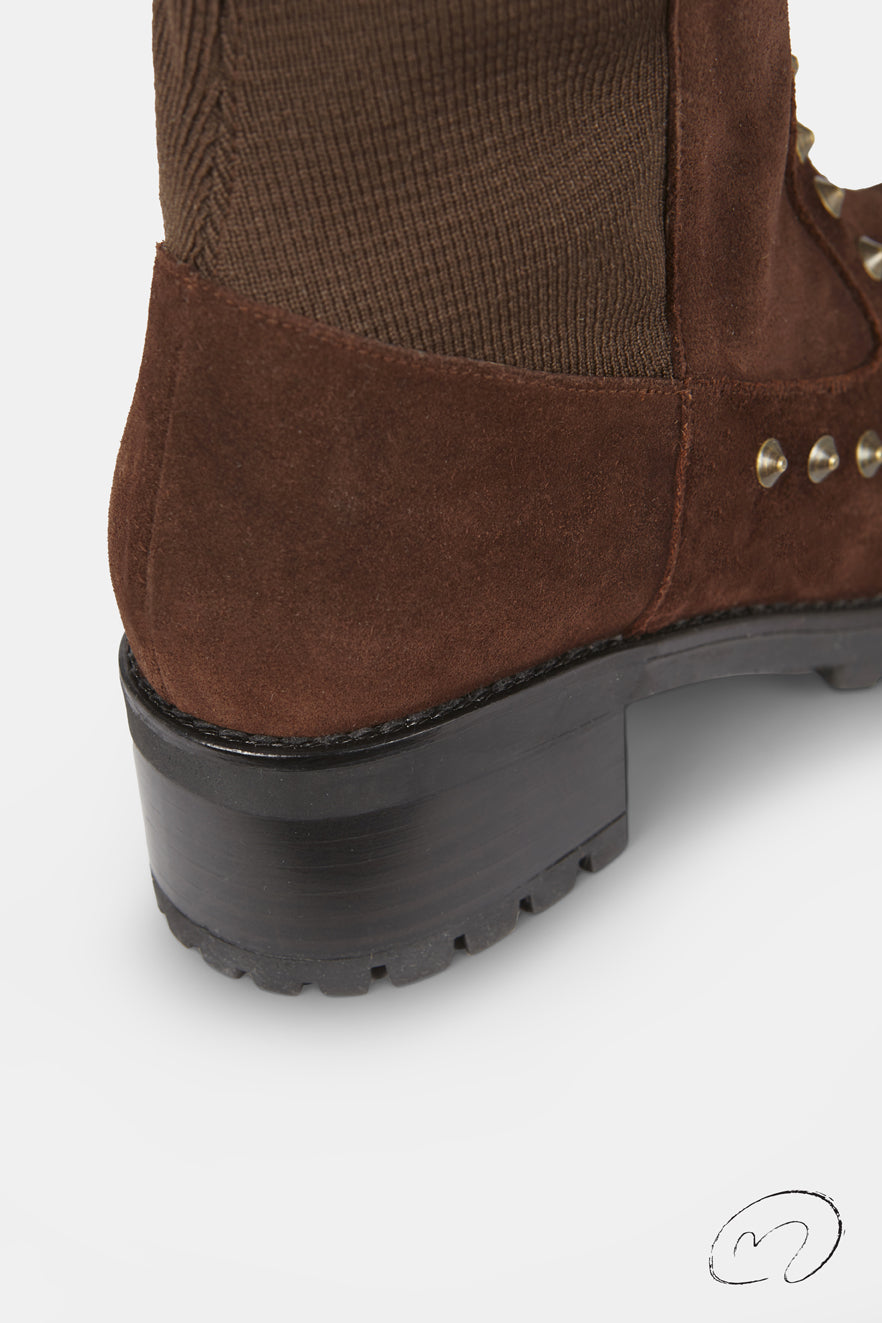 MOSQUETERA CHOCOLATE